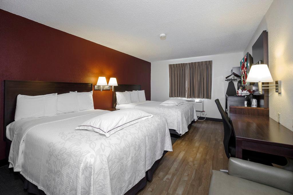 Red Roof Inn Plus+ & Suites Malone Esterno foto
