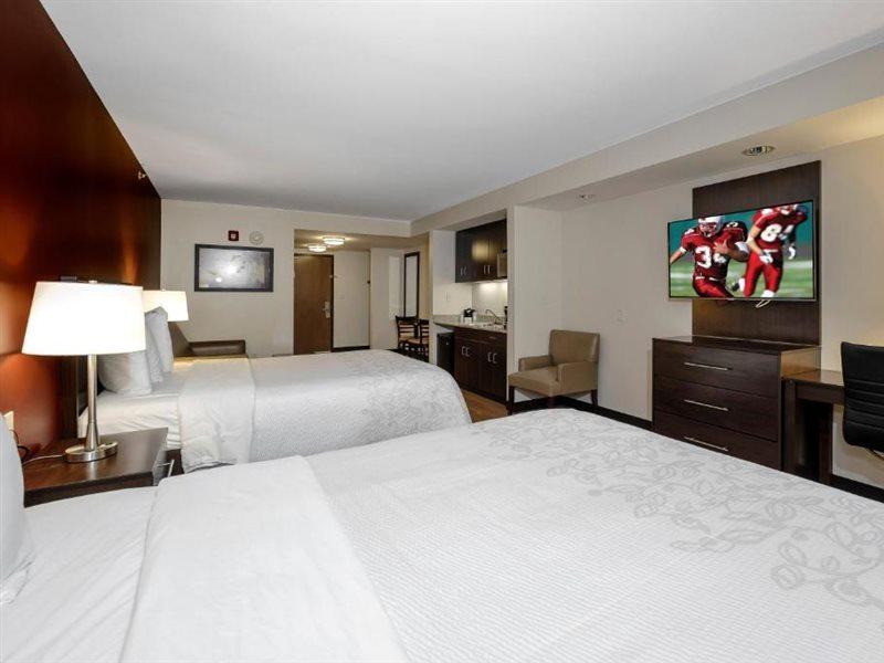 Red Roof Inn Plus+ & Suites Malone Esterno foto